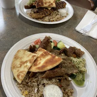 Gyro plate and gyro chicken plate