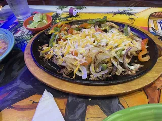 Los Magueyes Mexican Restaurant - Beverly Hills