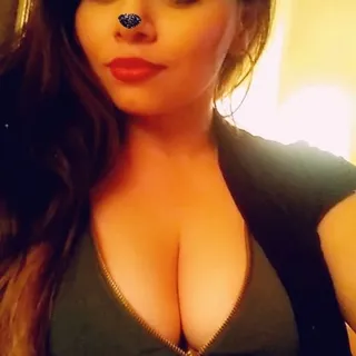 Tina C.