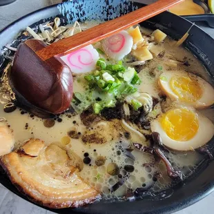 Garlic Tonkatsu Ramen