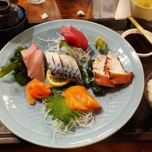 Sashimi lunch