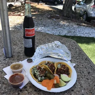 Real Coca Cola &amp; 3 carne asada tacos con salsa roja (red). How it should be served! Thank you!