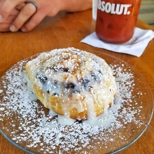 cinnamon roll - i would flike twice the icing, but it was still good.