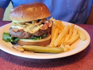 Steve's Dakota Grill