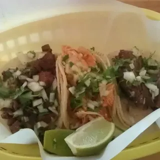 "STREET STYLE" TACOS