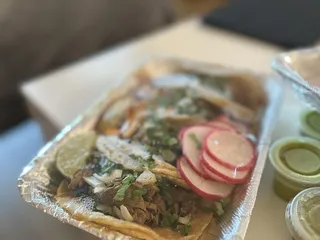 Los Compadres Food Truck