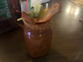 Maximus Restaurant & Sports Bar