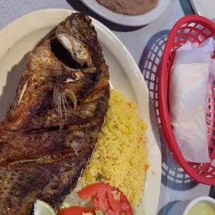 food, fish, grilled seafood, grilled fish, seafood
