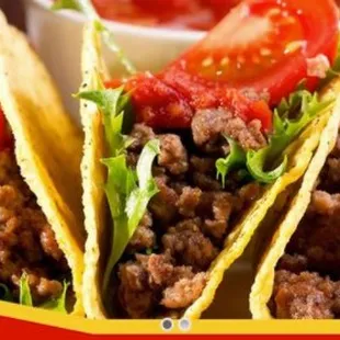 a plate of tacos and chips