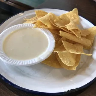 Chips and Queso