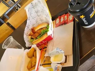 Carl's Jr