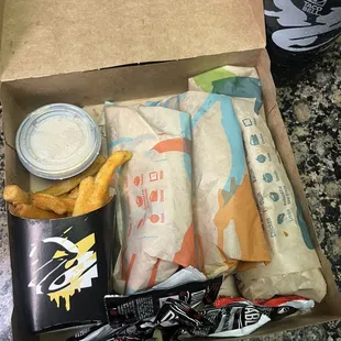 Deluxe Cravings Box