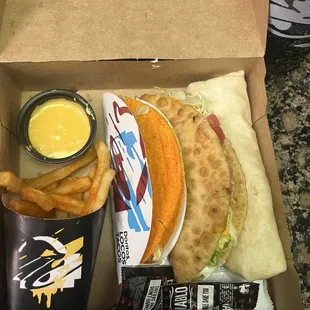 Deluxe Cravings Box