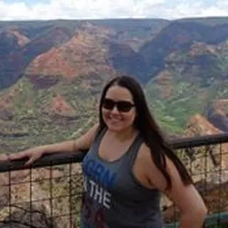 Tina D.