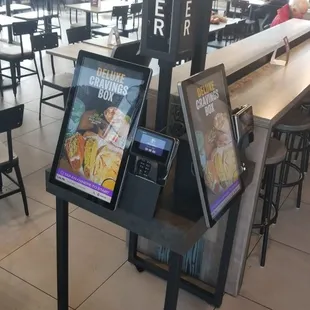 NO PEOPLE! You have to do there job... I want a discount since I&apos;m WORKING!
