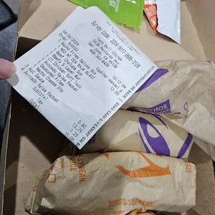 Not enough sauce that I PAID FOR