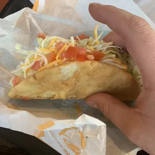 Chicken chalupa taco