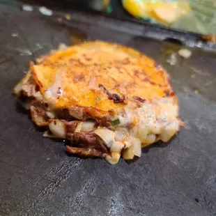 Mulita de carne asada