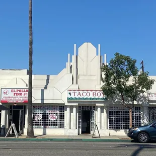 Photo of street view of Taco Boy