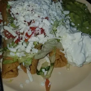 Taquitos dorados de pollo. Fresh and crispy.