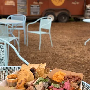 tres hombres platter