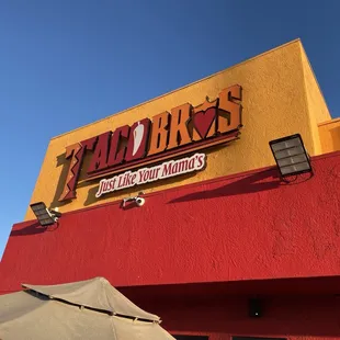 Taco Bros on Ming Avenue