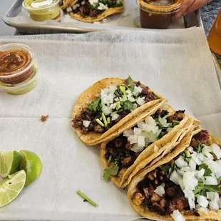 Pastor & asada tacos