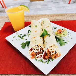 Mango Margarita. Twiin Grande Tacos