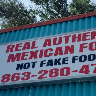 Sign no fake food (8.11.23)