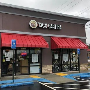 Taco Cantina outside view on the side.
