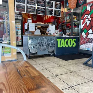 Order window and menu