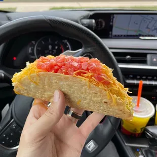 Tacos! And a Lexus UX 200 f-sport.. but let's just focus on the taco.