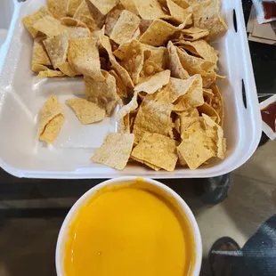 Nachos. Ummm no, this is chips and queso. Chips are thick and pretty ok. Queso, gross. And where are my jalapenos?
