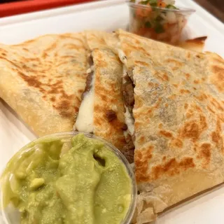 Suadero Quesadilla
