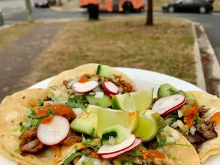 Tacos Los Primos