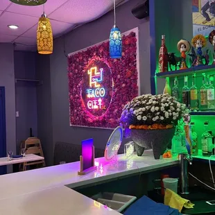 interior, donuts