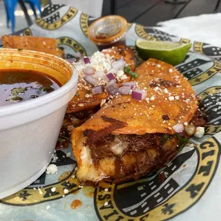 Quesa-Birrias Taco