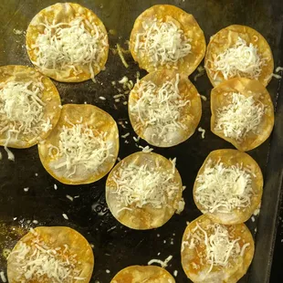 a pan full of mini pizzas