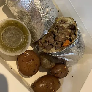 Carne asada burrito