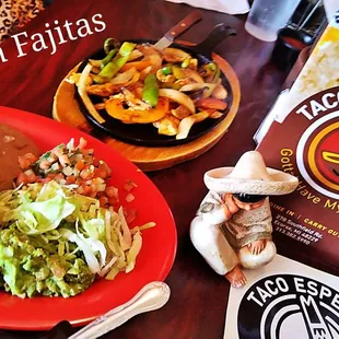 food, nachos