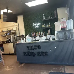 Bar/register