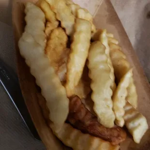 They gave me thee nastiest fries . Old and remicrowaved. Shredded Beef was BEYOND ! IS ! BEYOND SALTY . WHAT A RIP OFF