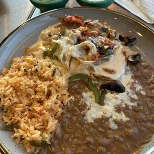 a plate of mexican food