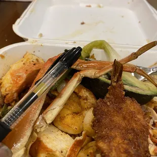 food, chicken wings and fried chicken