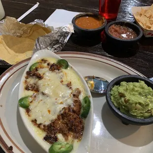 Appetizer Choriqueso with Guacamole
