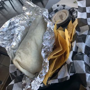 Supreme Queso burrito