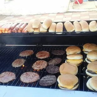 Hamburgers, Hotdogs