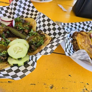 2 asada, 2 tripa and 1 queso birria