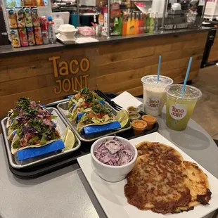 chicken wings, fried chicken wings, poultry, bbq chicken, chicken, chicken wings and fried chicken, food, bbq wings, fried chicken