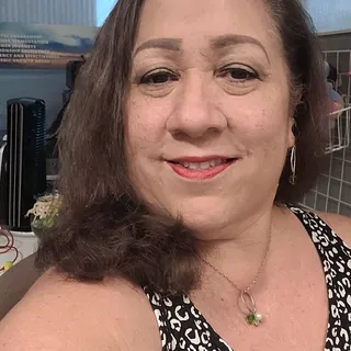 Titi R.